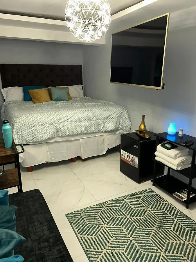 Bahia Suite: The Escape Ocho Rios 0*,  Jamajka