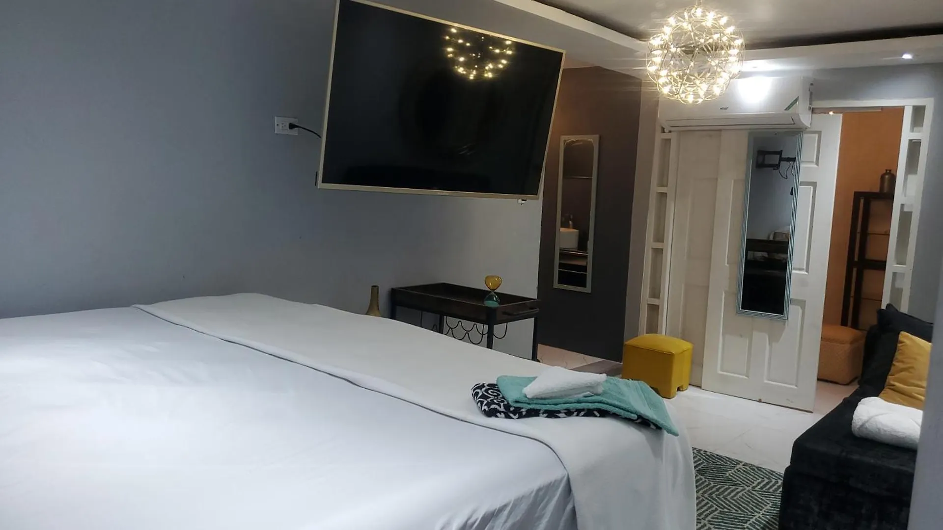 Bahia Suite: The Escape Ocho Rios